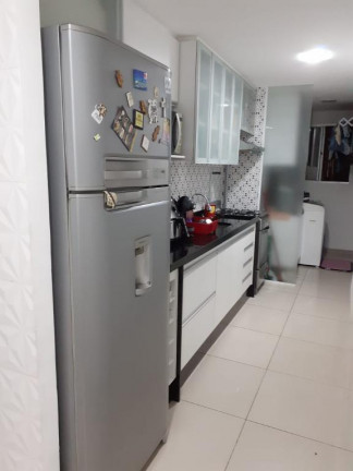 Imagem Apartamento com 3 Quartos à Venda, 63 m² em Candeias - Jaboatão dos Guararapes