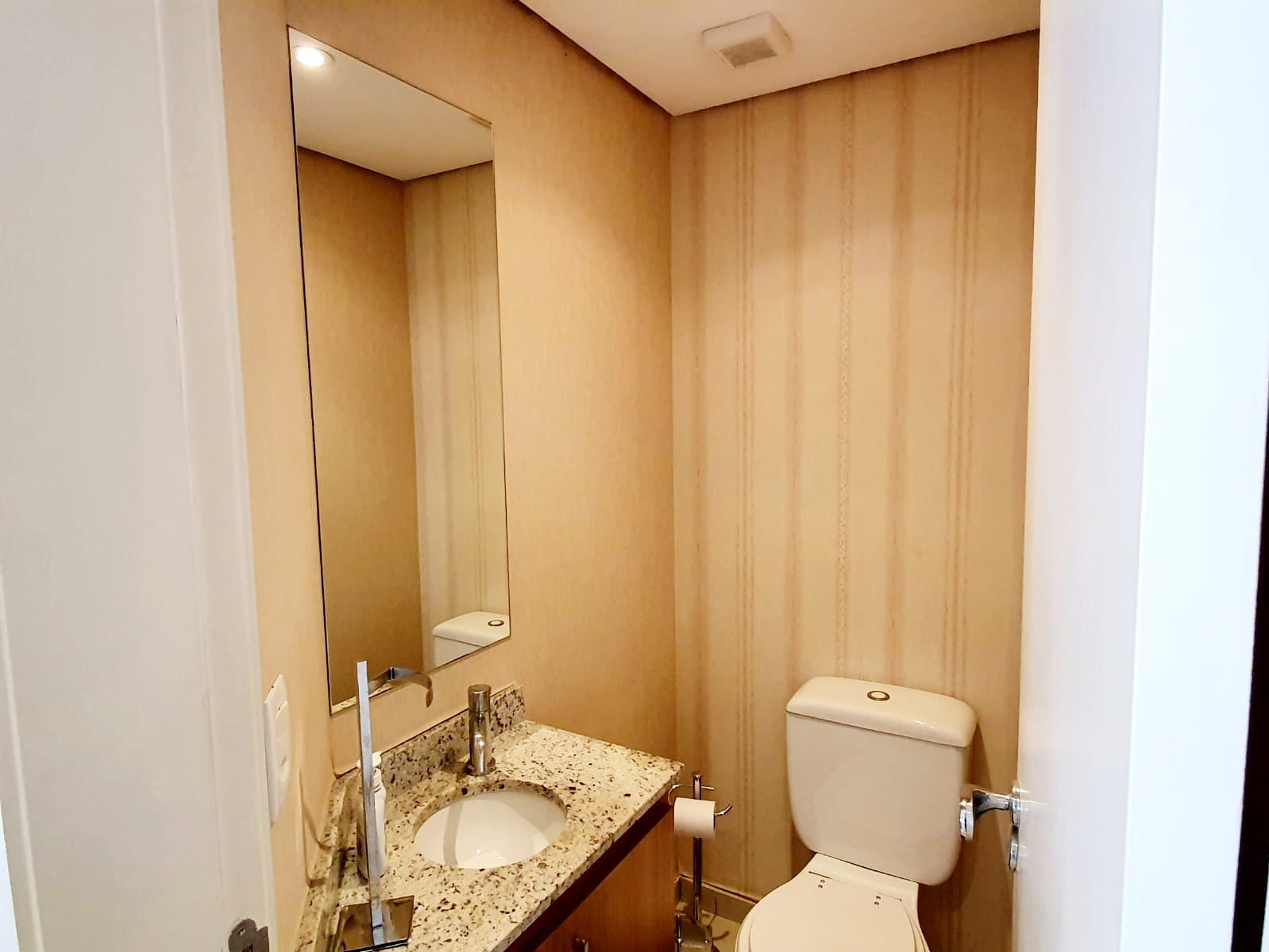 Imagem Apartamento com 1 Quarto à Venda, 54 m²em Anhangabaú - Jundiaí