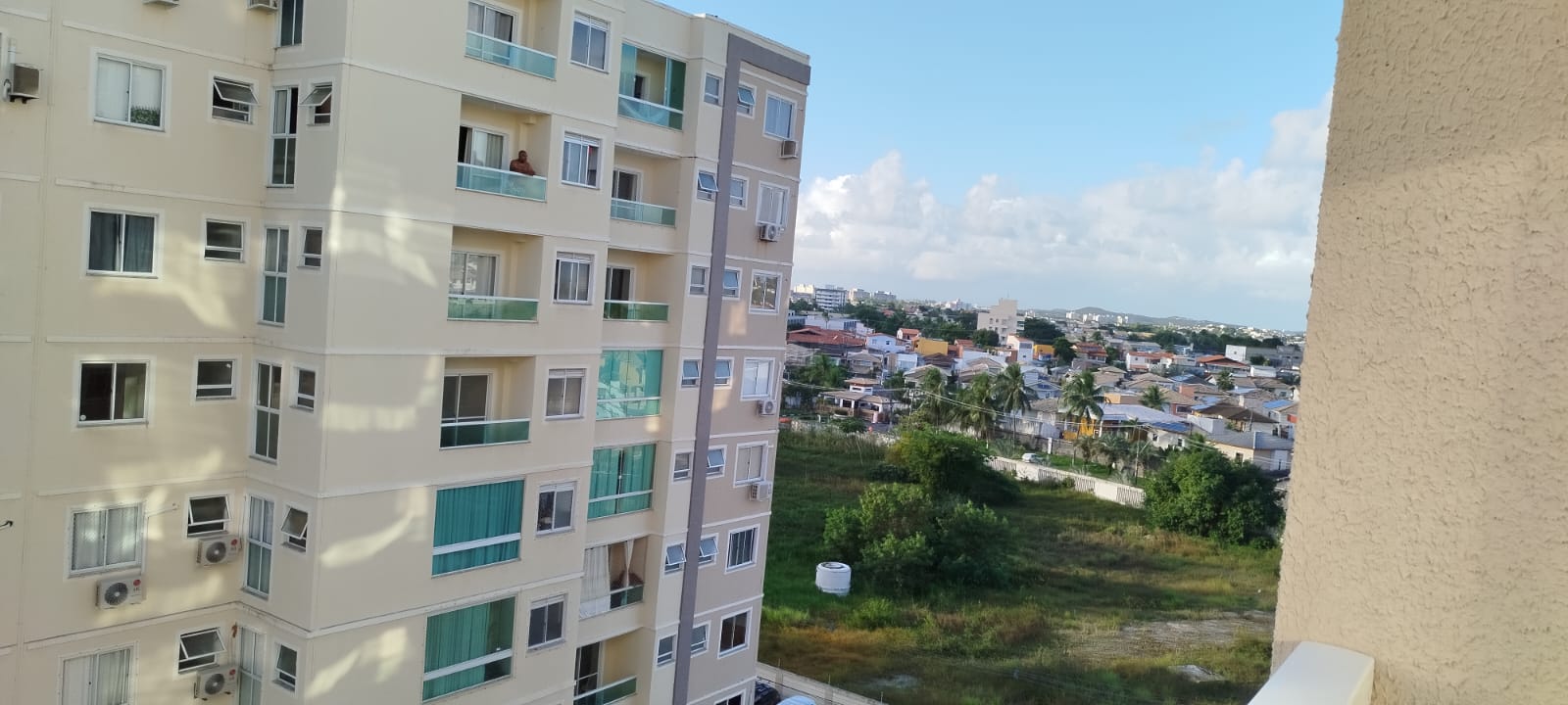 Imagem Apartamento com 2 Quartos para Alugar, 46 m²em Centro - Lauro de Freitas