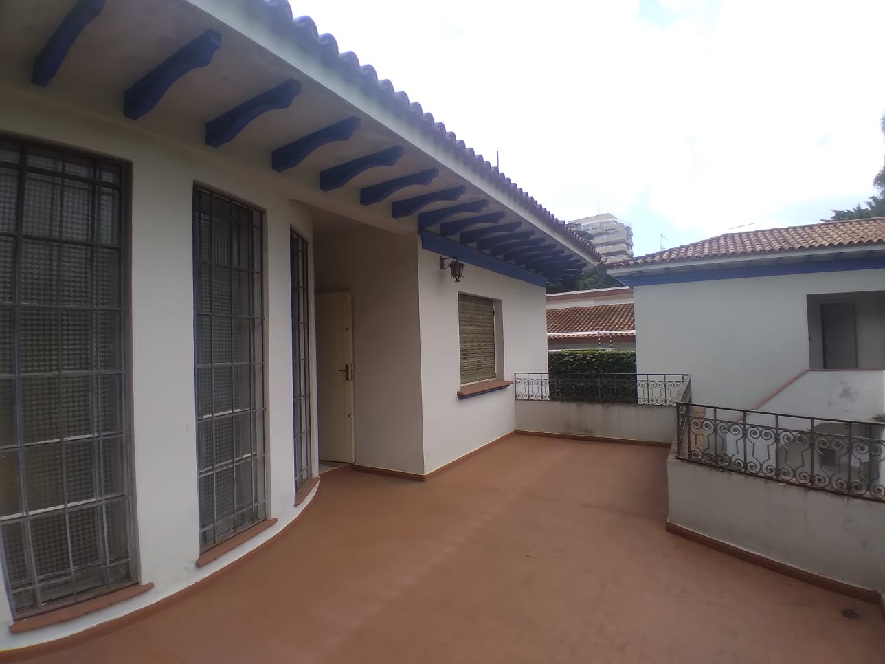 Imagem Sobrado com 4 Quartos à Venda, 400 m²em Vila Madalena - São Paulo