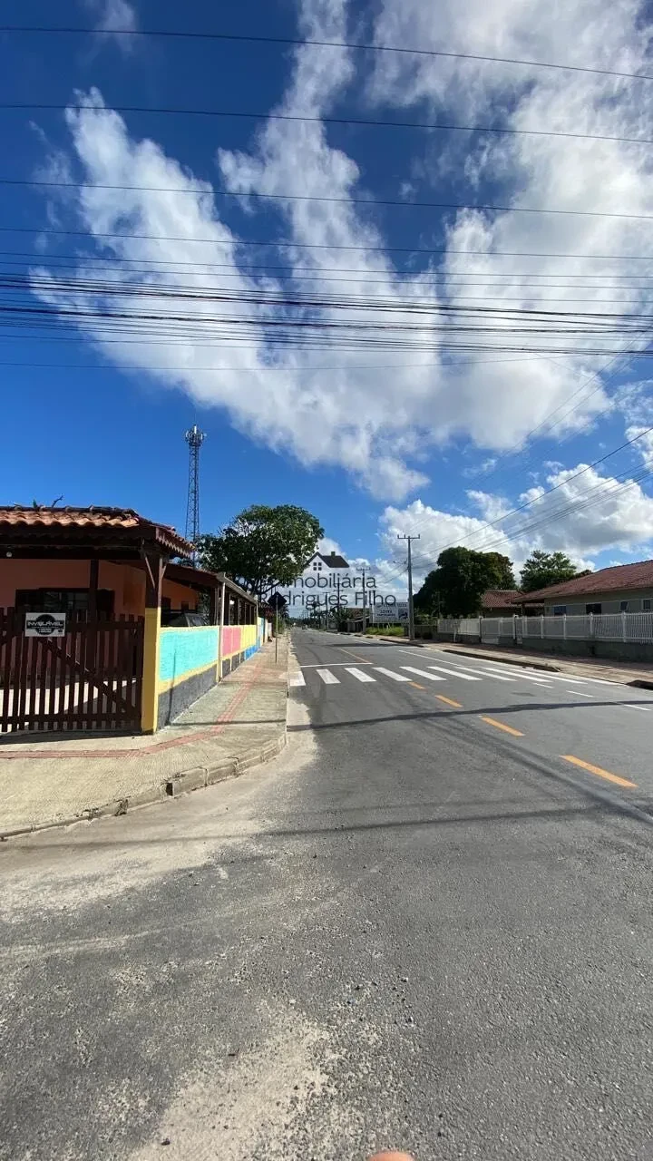 Imagem Casa com 3 Quartos à Venda, 154 m² em Barra do Saí - Itapoá