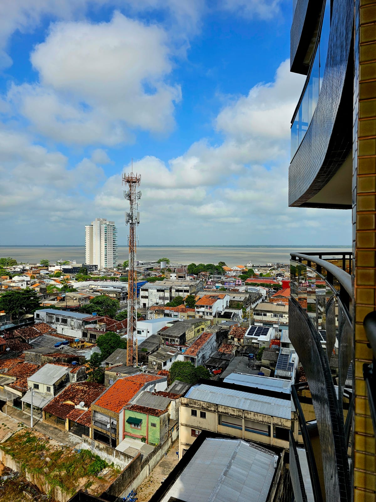 Imagem Apartamento com 3 Quartos para Alugar, 79 m²em Telégrafo - Belém