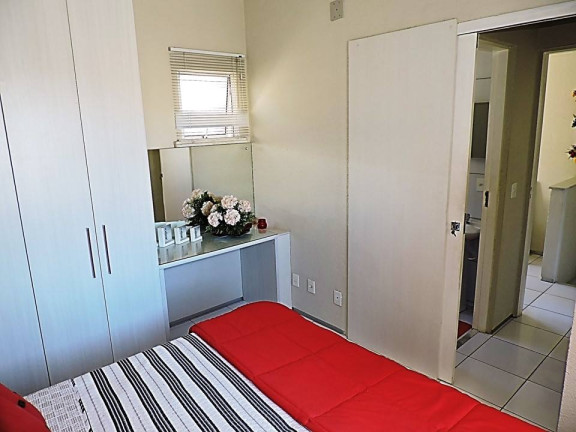 Imagem Casa de Condomínio com 2 Quartos à Venda, 62 m² em Siqueira - Fortaleza