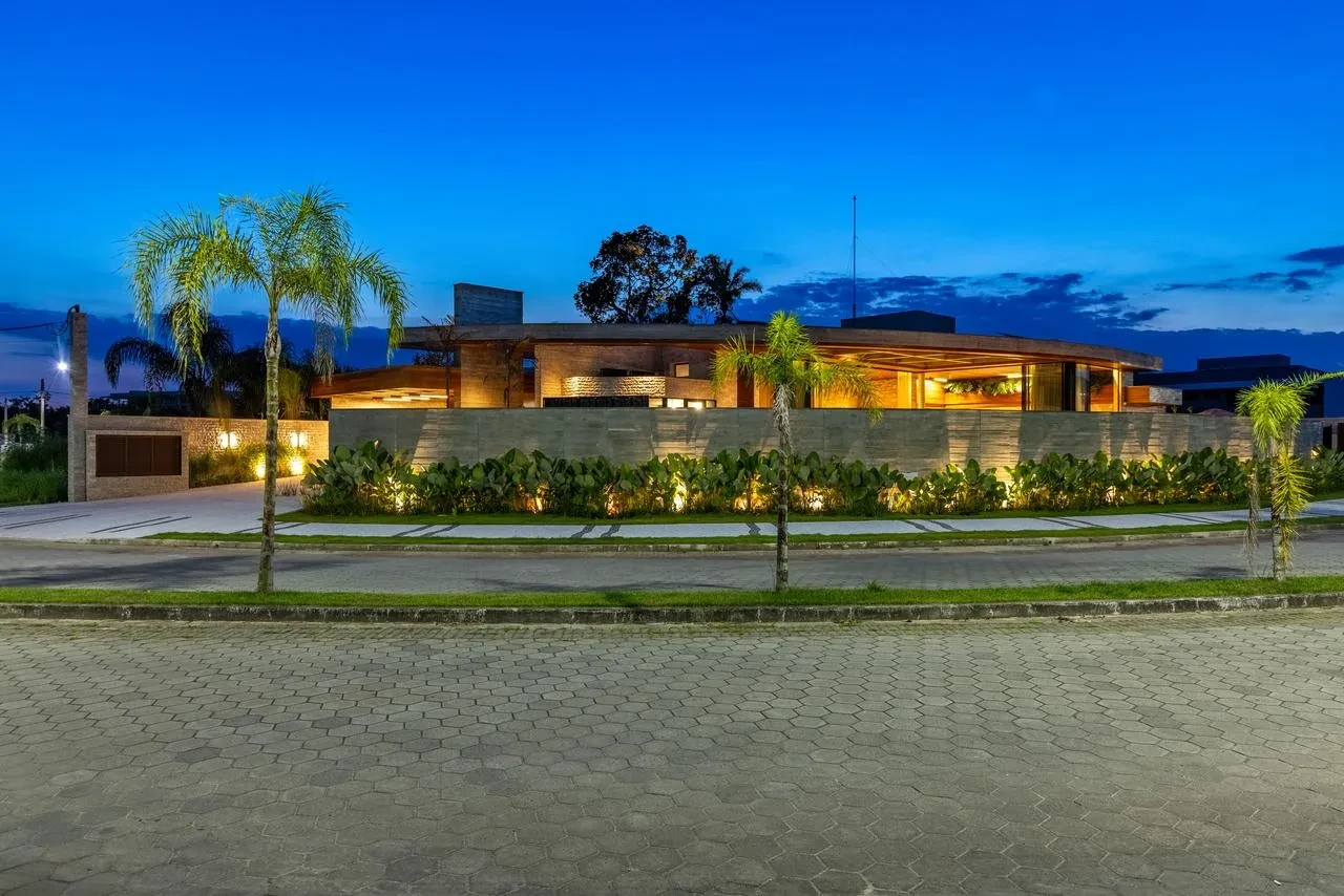 Imagem Casa com 6 Quartos à Venda, 645 m² em Riviera - Bertioga