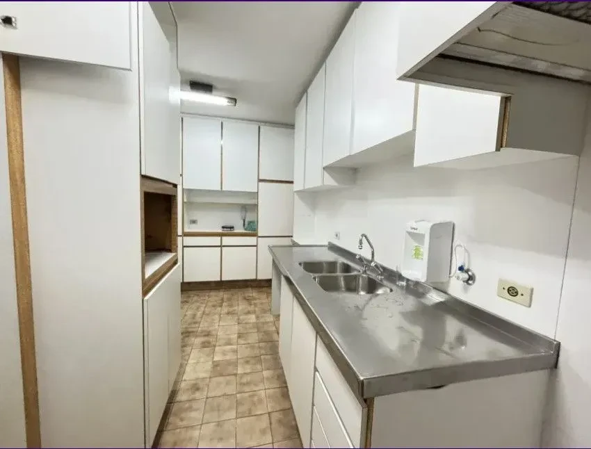 Imagem Apartamento com 4 Quartos à Venda, 220 m² em Jardim Paulista - São Paulo