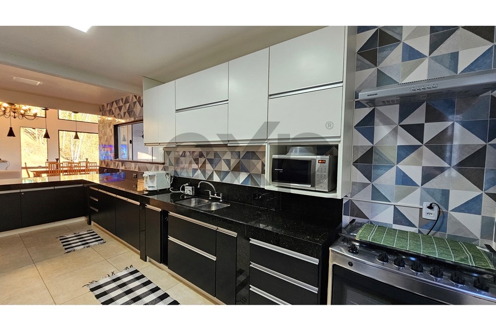 Imagem Casa de Condomínio com 4 Quartos à Venda, 290 m² em Areal - Areal