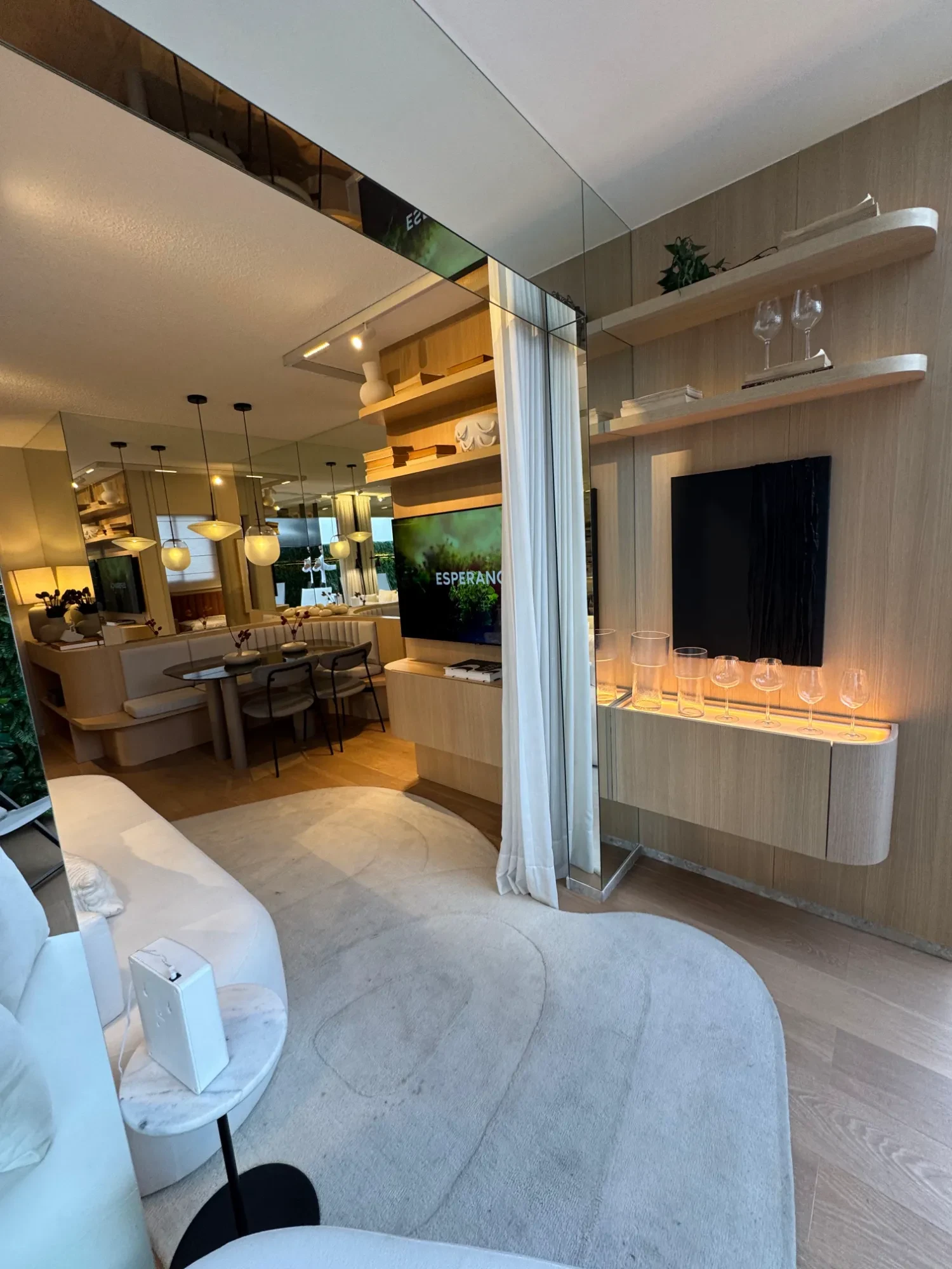 Foto do imóvel: Edifício Residencial à Venda, em Centro - Niterói