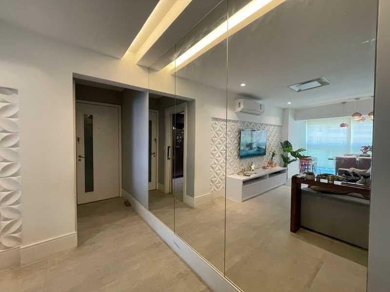 Imagem Apartamento com 2 Quartos à Venda, 104 m²em Camboinhas - Niterói