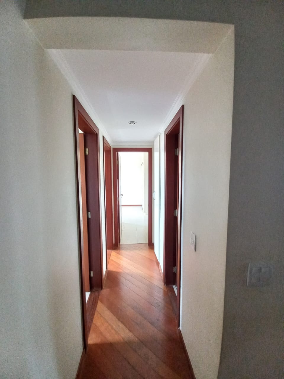 Imagem Apartamento com 3 Quartos à Venda, 108 m²em Cambuí - Campinas