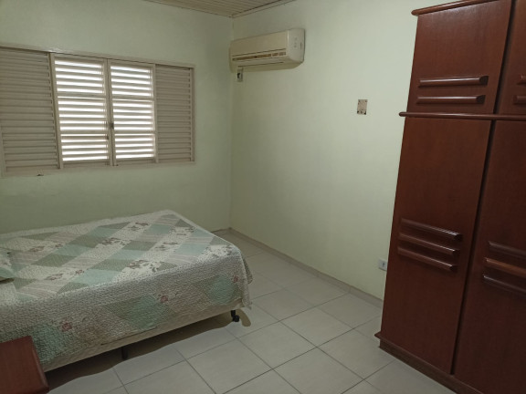 Imagem Casa com 2 Quartos à Venda, 150 m² em Centro - Foz do Iguaçu