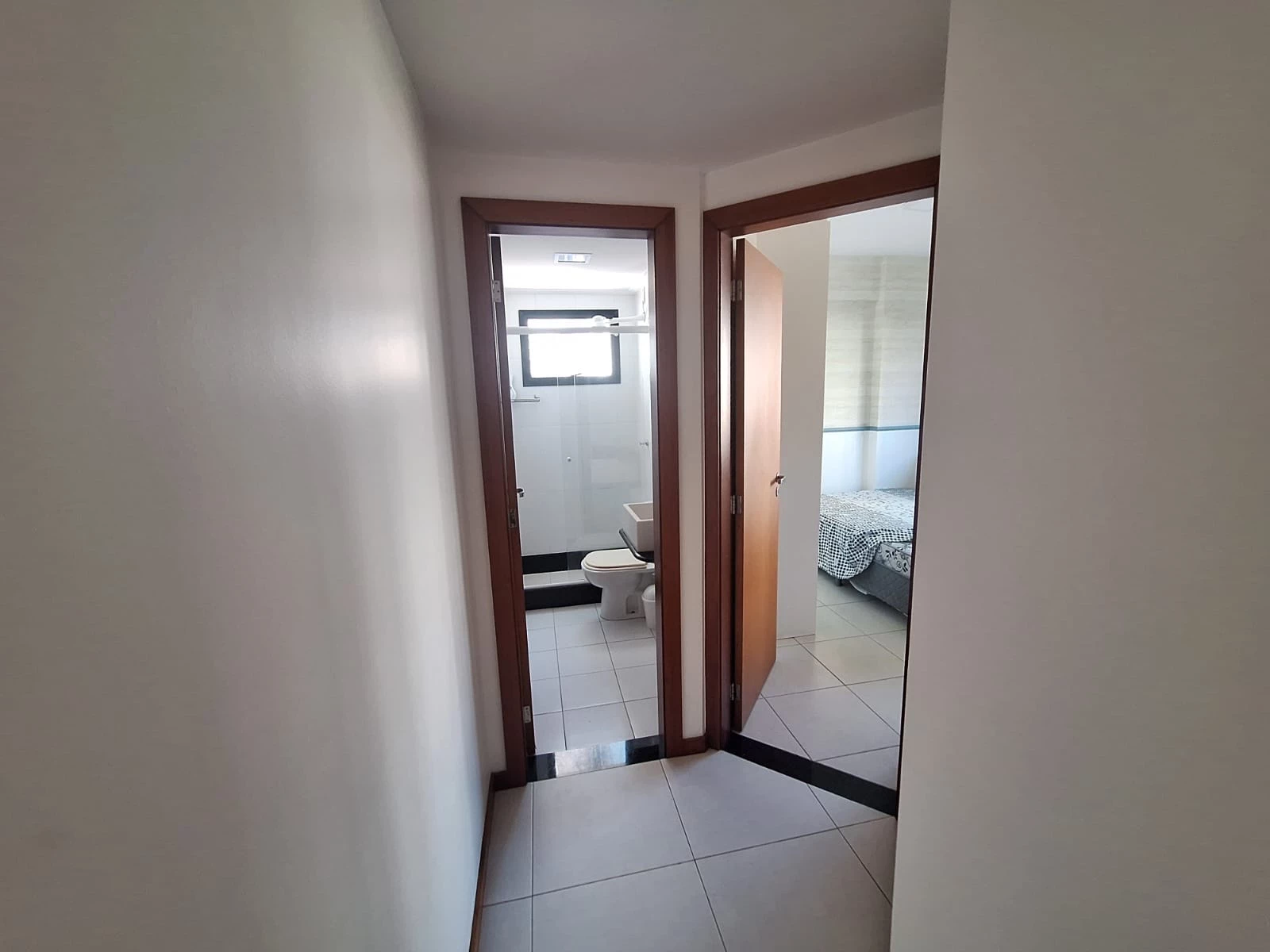 Imagem Apartamento com 2 Quartos à Venda, 70 m² em Itapuã - Vila Velha