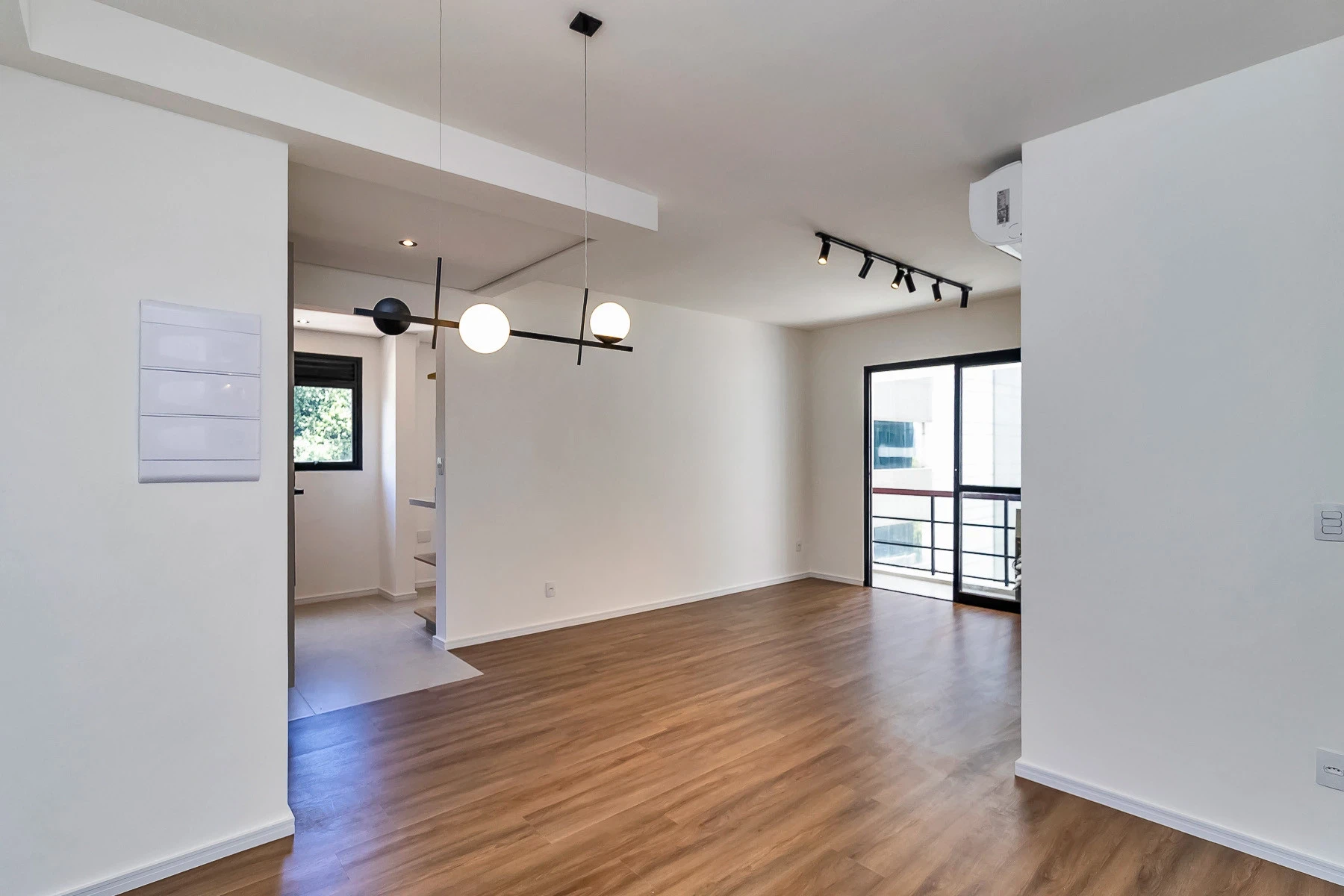 Foto do imóvel: Apartamento com 3 Quartos à Venda, 92 m² em Vila Olímpia - São Paulo