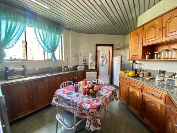 Imagem Apartamento com 3 Quartos à Venda, 260 m² em Nazaré - Belém