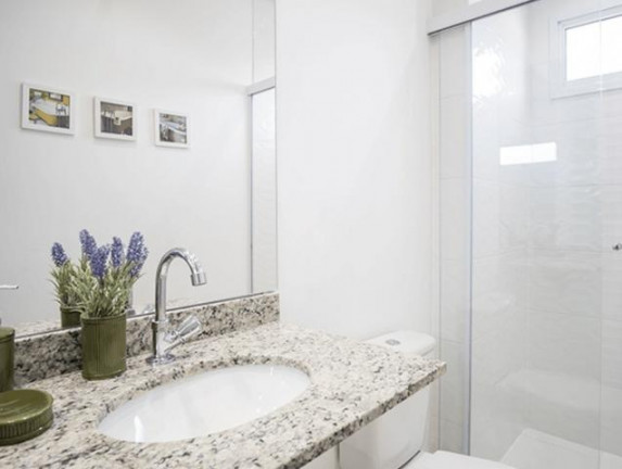 Imagem Apartamento com 2 Quartos para Alugar, 54 m² em Vila Eldízia - Santo André