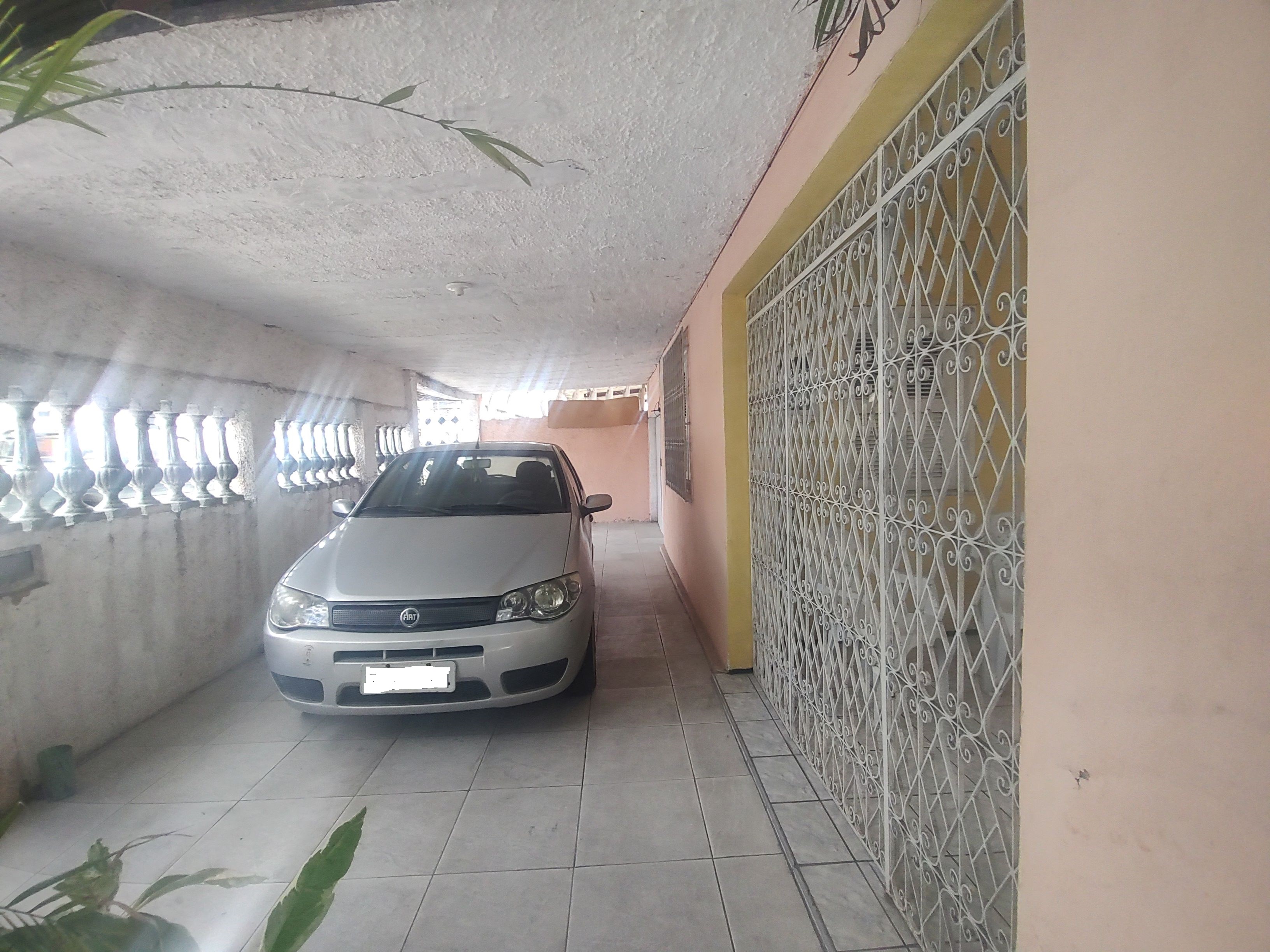 Imagem Casa com 3 Quartos à Venda, 195 m² em Bonsucesso - Fortaleza