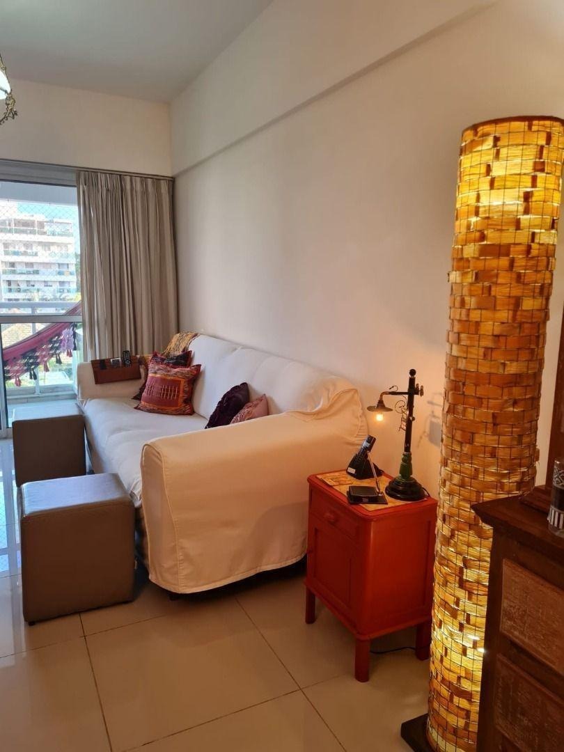 Imagem Apartamento com 4 Quartos à Venda, 131 m²em Camboinhas - Niterói