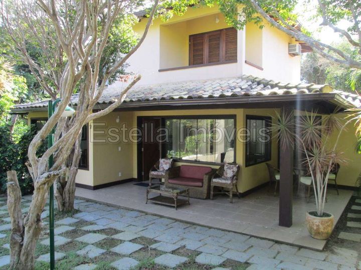 Casa de Condomínio com 5 Quartos à Venda ou Locação,  em Centro - Armação Dos Búzios