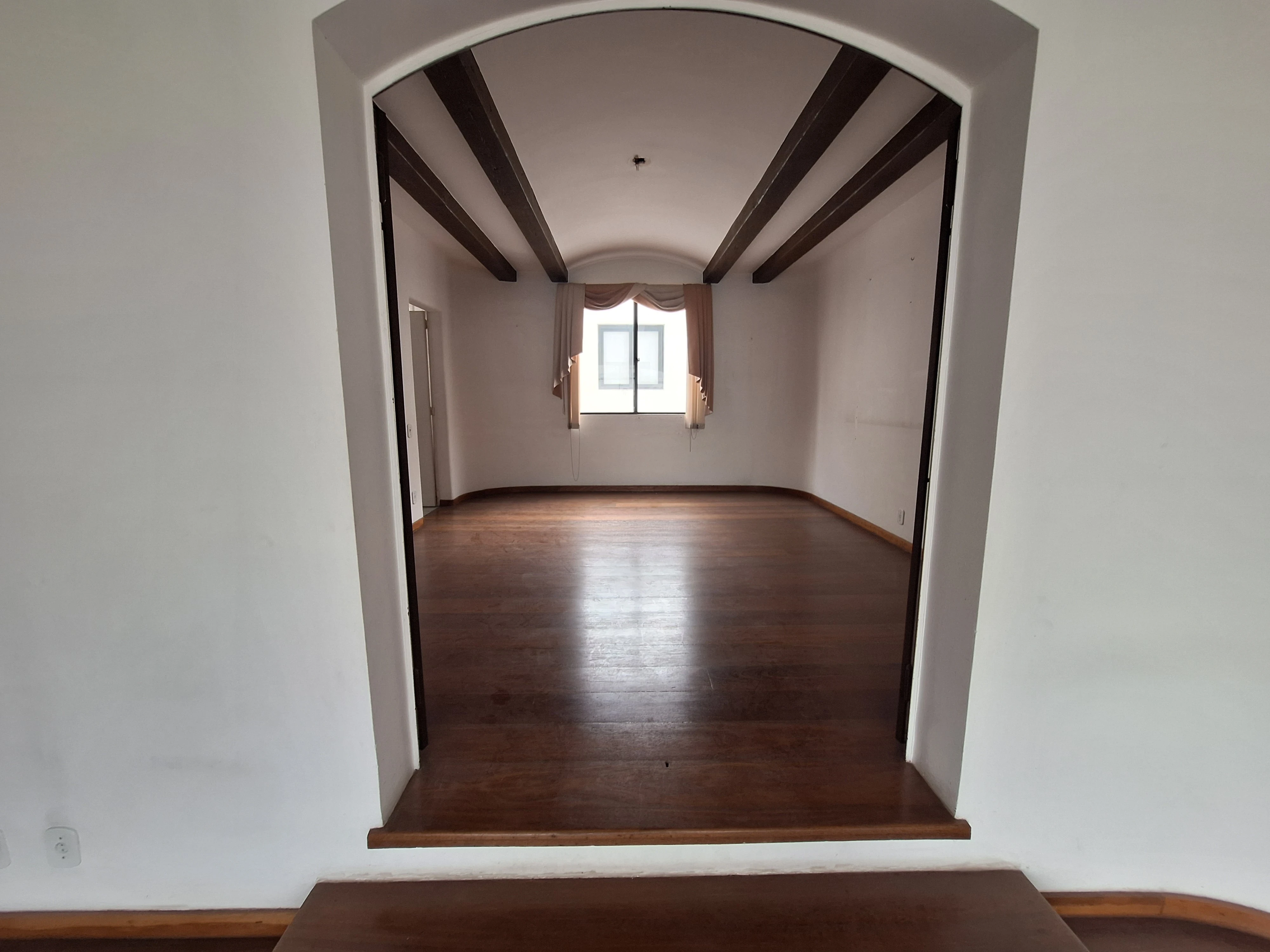 Foto do imóvel: Apartamento com 3 Quartos à Venda, 200 m² em Jardim Europa - São Paulo