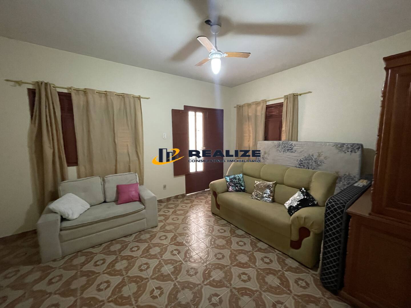 Imagem Casa com 4 Quartos à Venda, 300 m²em Farol de São Tomé - Campos dos Goytacazes