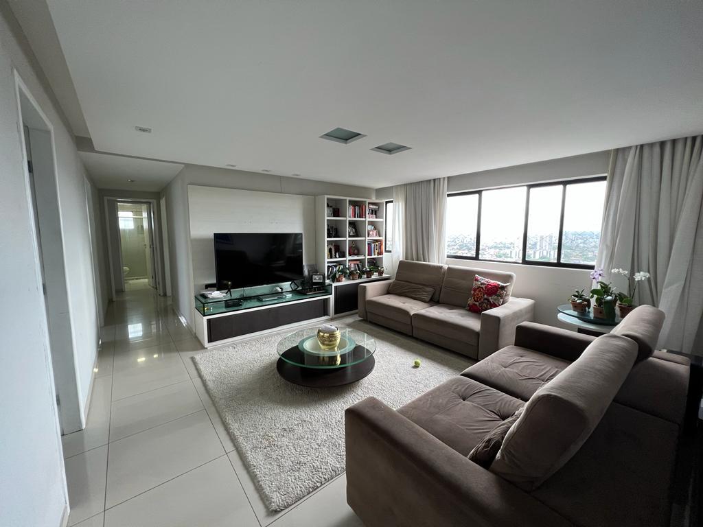 Imagem Apartamento com 4 Quartos à Venda, 226 m² em Monteiro - Recife