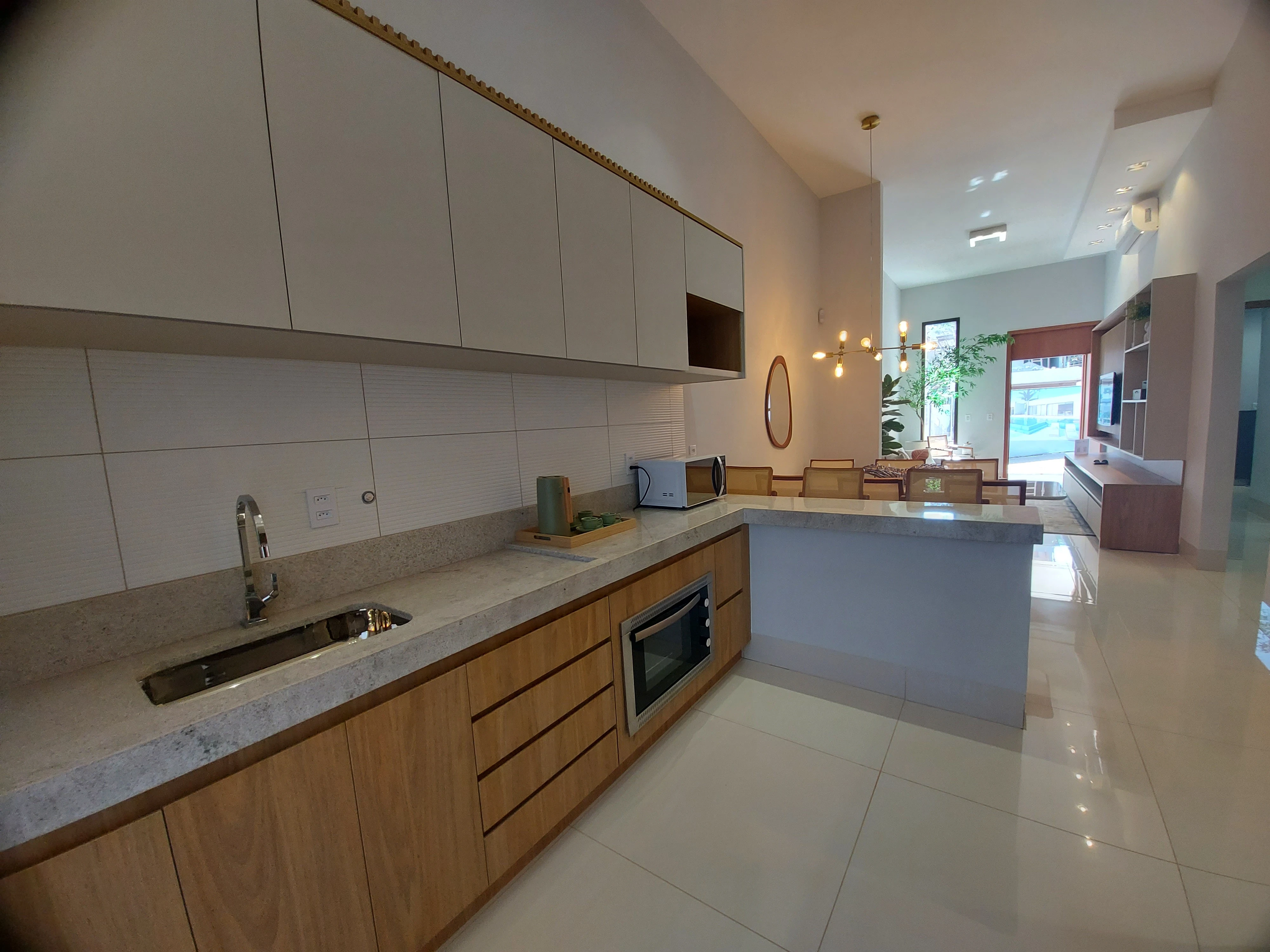 Imagem Casa de Condomínio com 3 Quartos à Venda, 135 m² em Sítios Santa Luzia - Aparecida de Goiânia