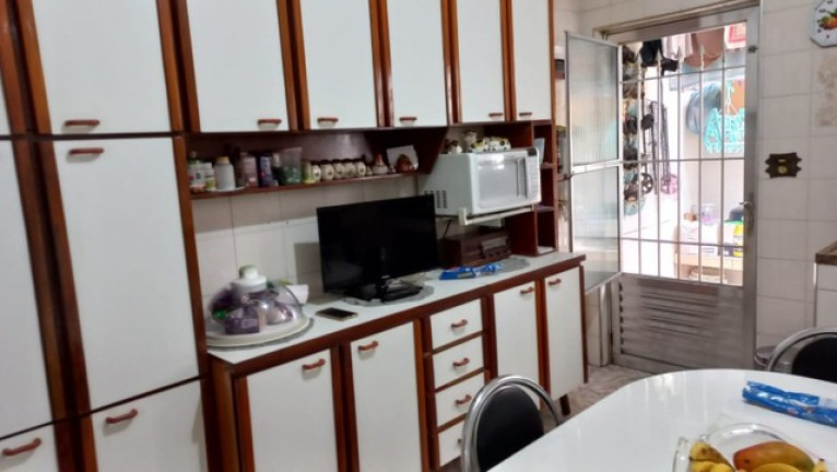 Imagem Sobrado com 4 Quartos à Venda, 227 m²em Assunção - São Bernardo do Campo