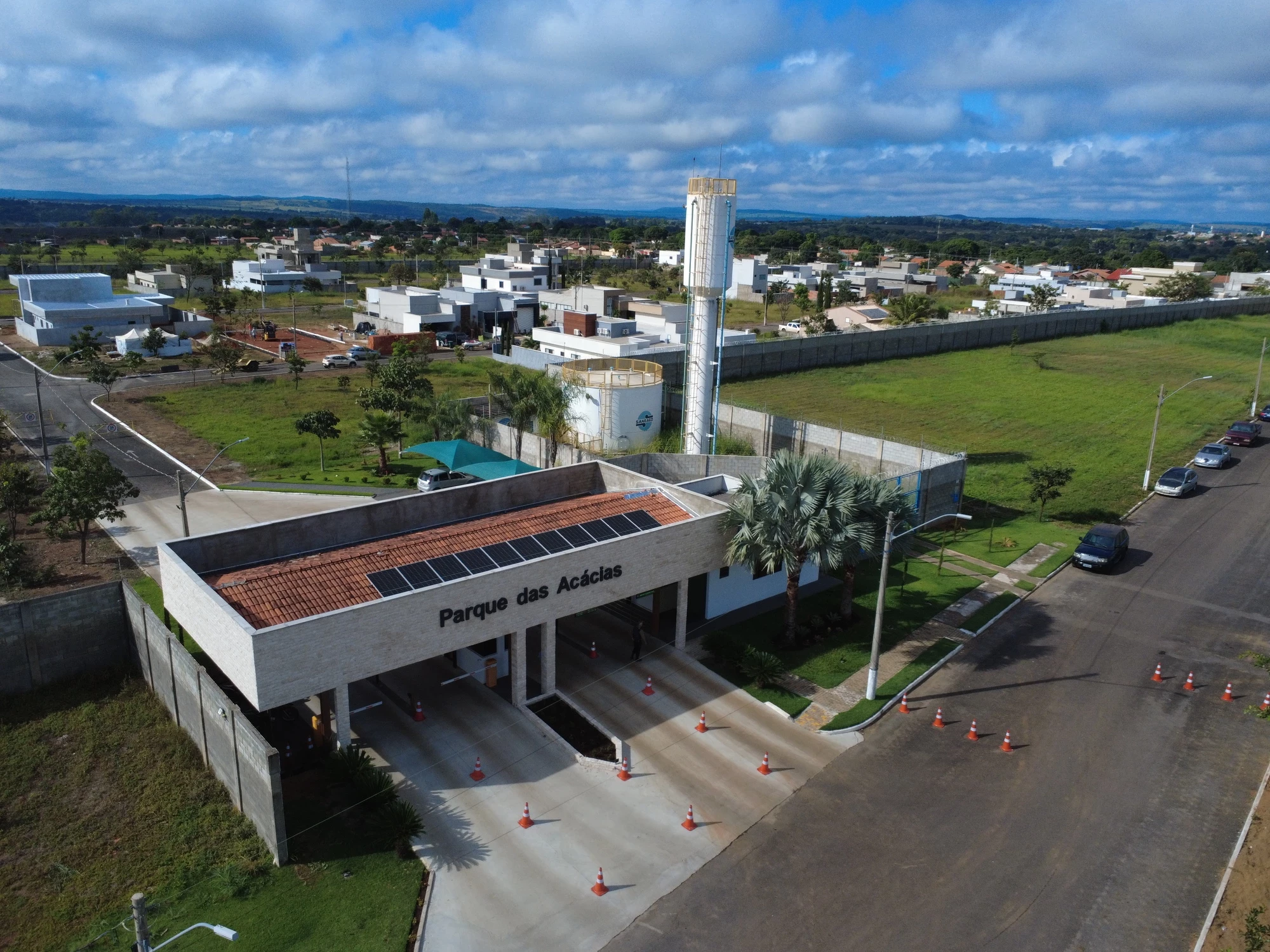 Imagem Terreno em Condomínio à Venda, 250 m² em Aragoiânia - Aragoiânia
