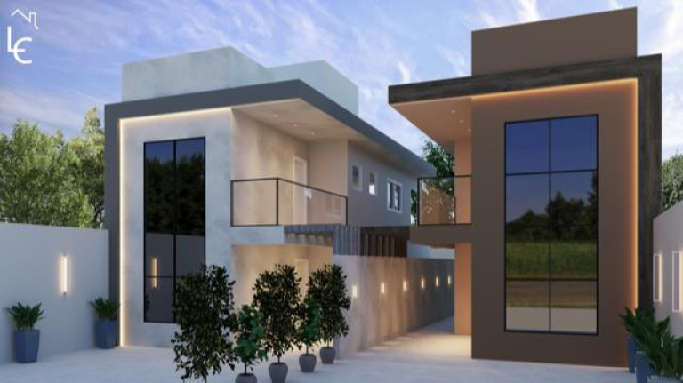 Sobrado com 3 Quartos à Venda,  em Praia do Arrastão - São Sebastião