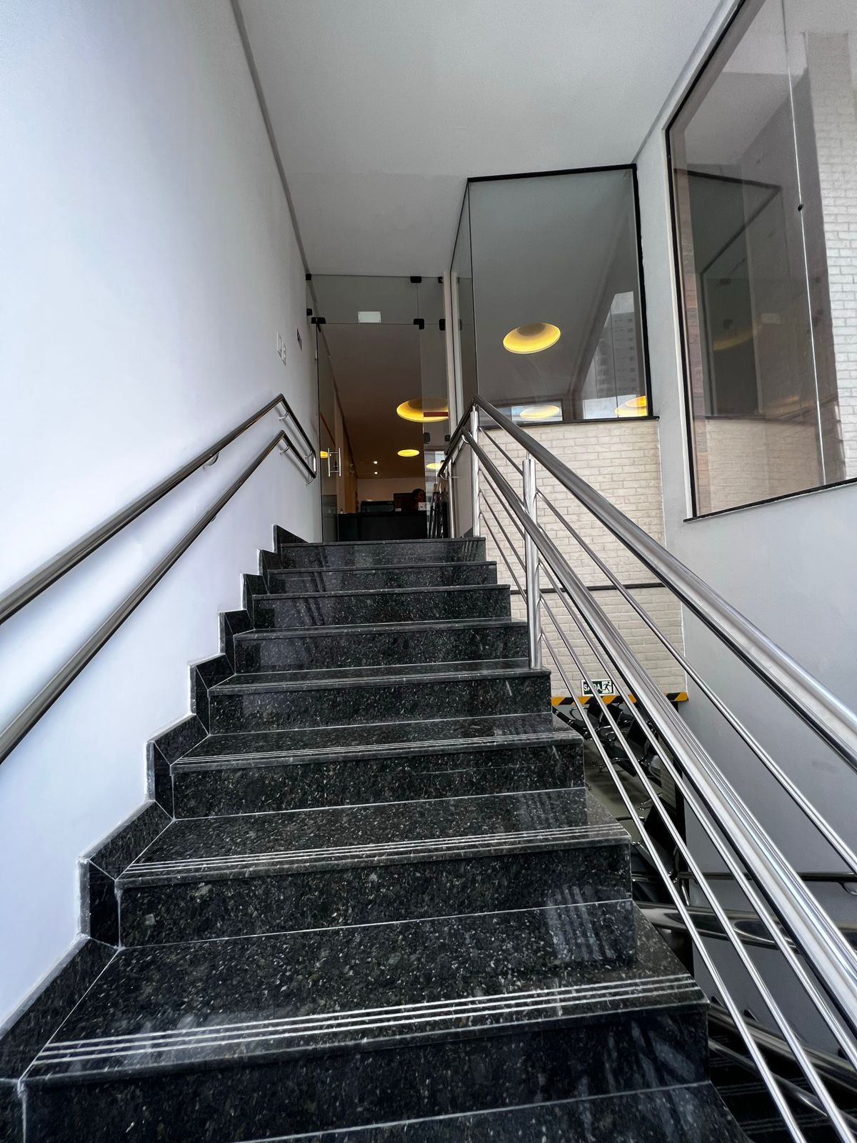 Imagem Consultório para Alugar, 460 m²em Umarizal - Belém