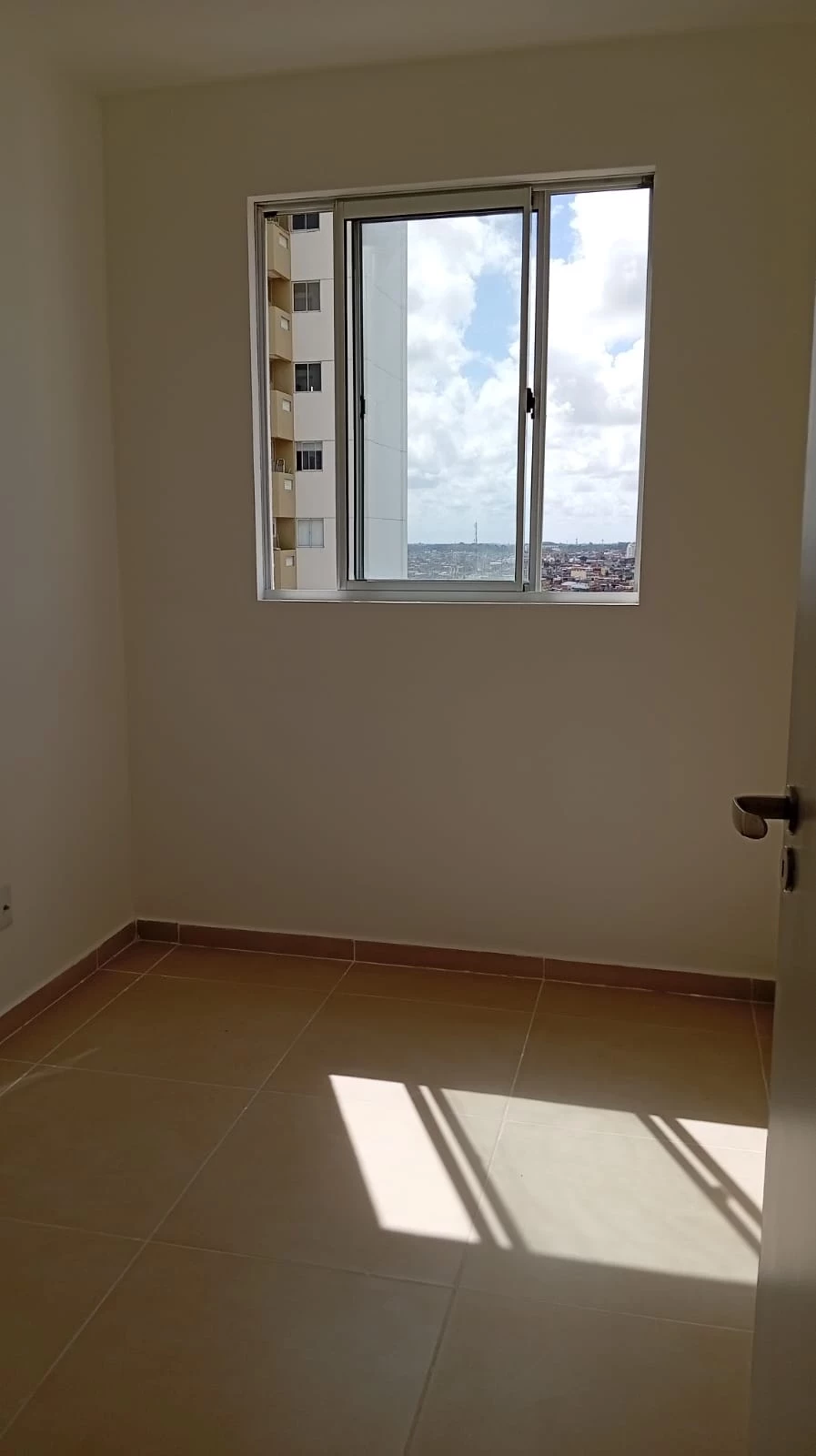 Imagem Apartamento com 3 Quartos para Alugar, 65 m² em Cabula - Salvador