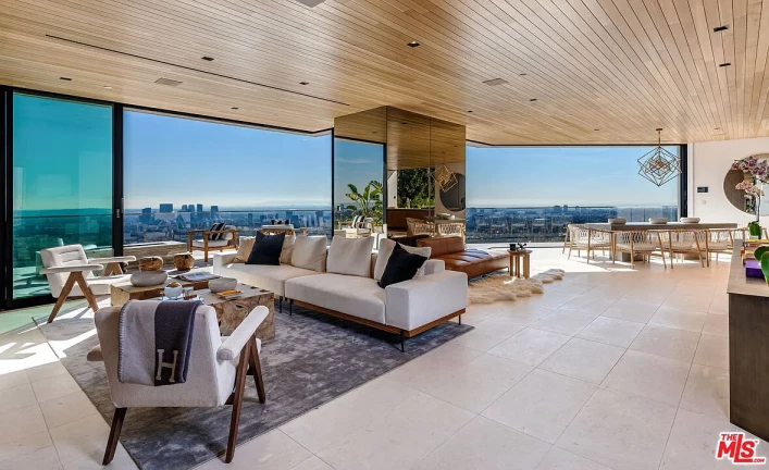 Imagem Casa de Condomínio com 4 Quartos à Venda, 650 m²em Santa Luzia - Contagem