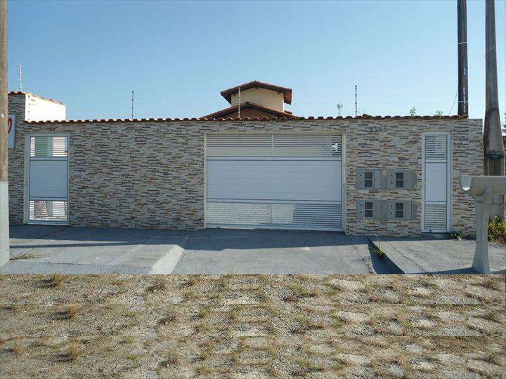Imagem Casa com 2 Quartos à Venda, 70 m² em Cibratel - Itanhaém