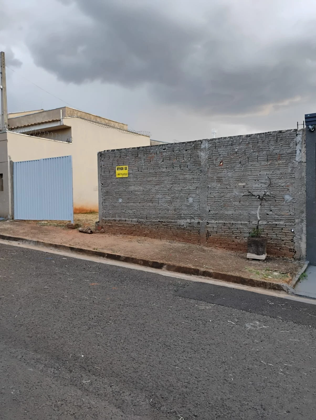 Foto do imóvel: Terreno à Venda, 200 m² em Residencial Vila Flora - São José do Rio Preto