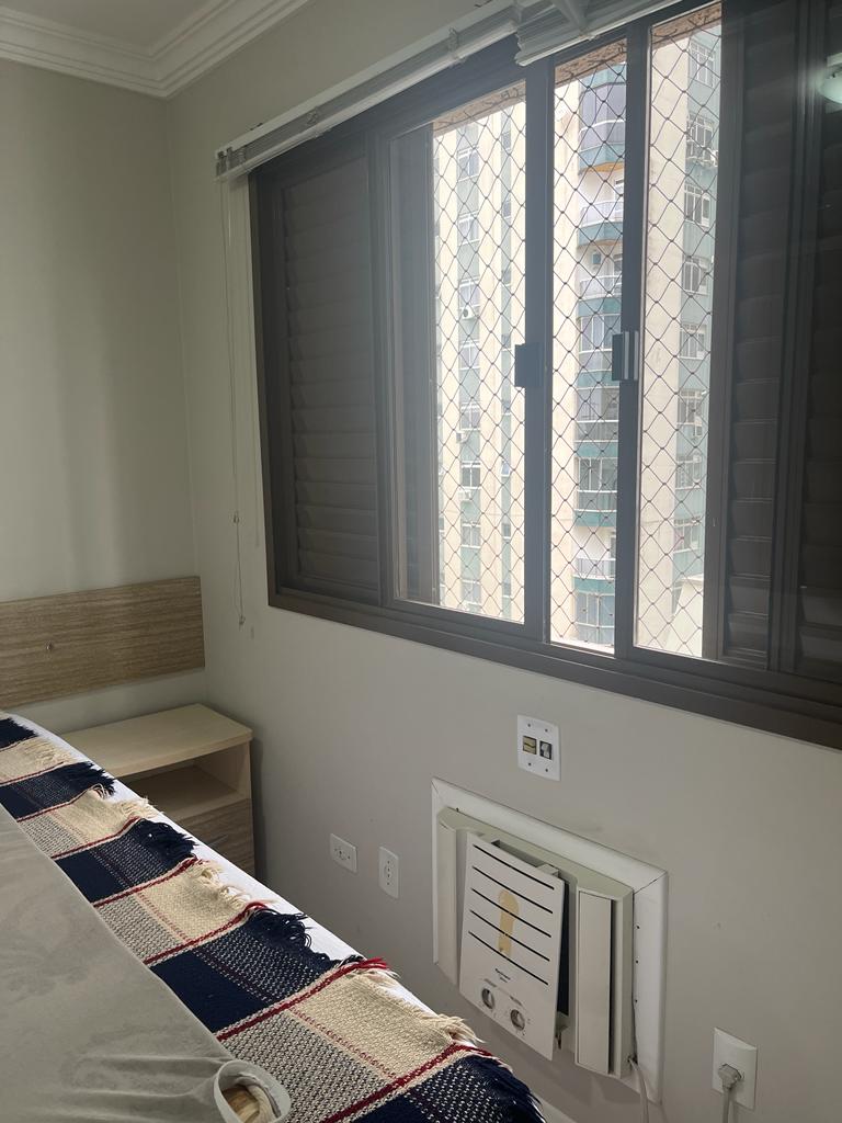 Imagem Apartamento com 3 Quartos para Temporada, 110 m² em Centro - Balneário Camboriú