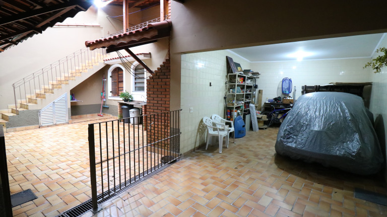 Imagem Sobrado com 3 Quartos à Venda,  em Bortolândia - São Paulo