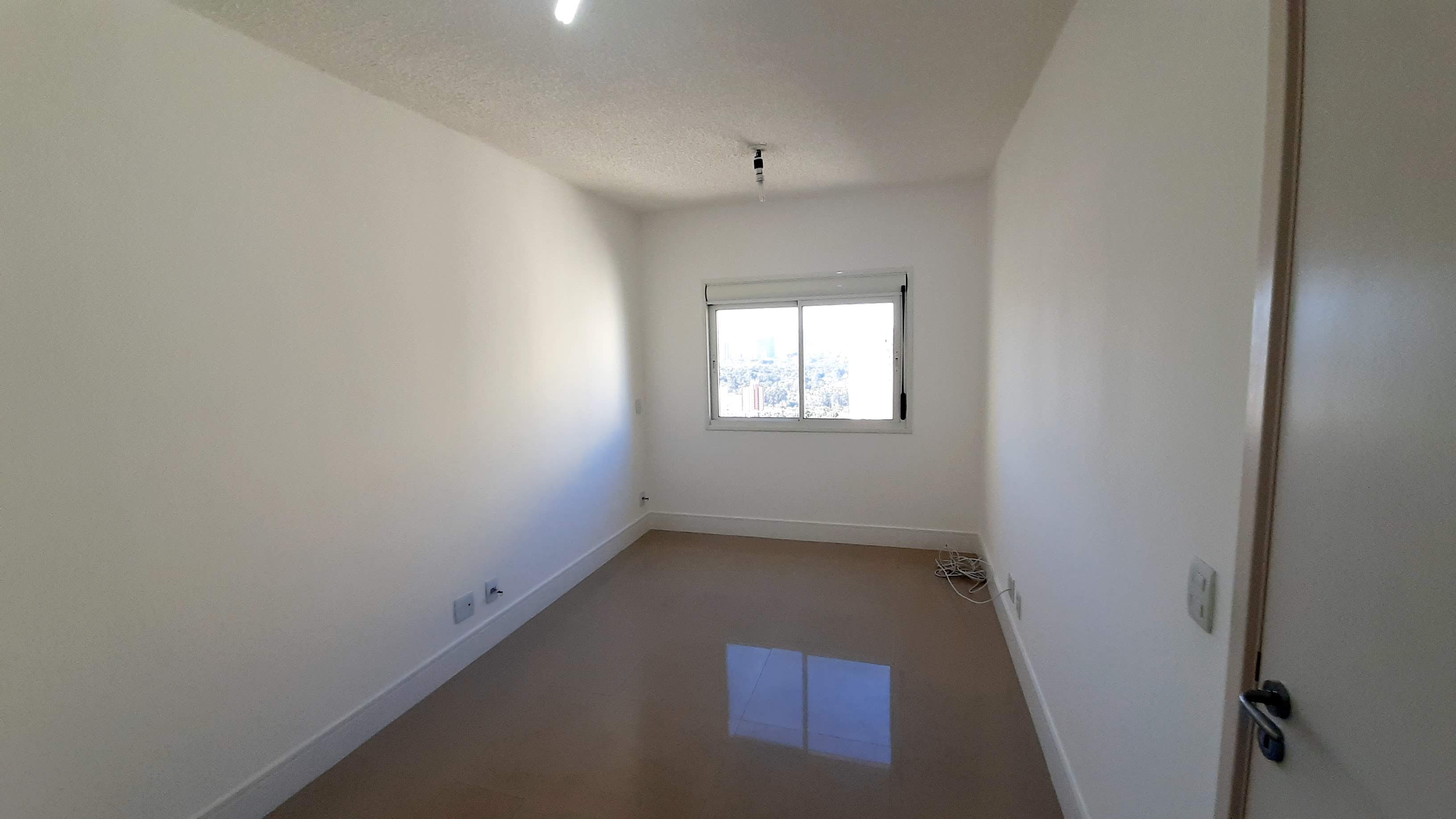 Imagem Apartamento com 2 Quartos para Alugar, 69 m²em Jardim Tupanci - Barueri