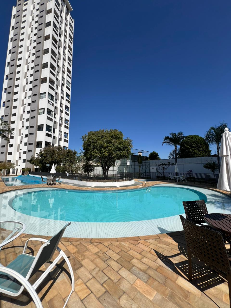 Imagem Apartamento com 3 Quartos para Alugar, 130 m²em Centro - Taubaté