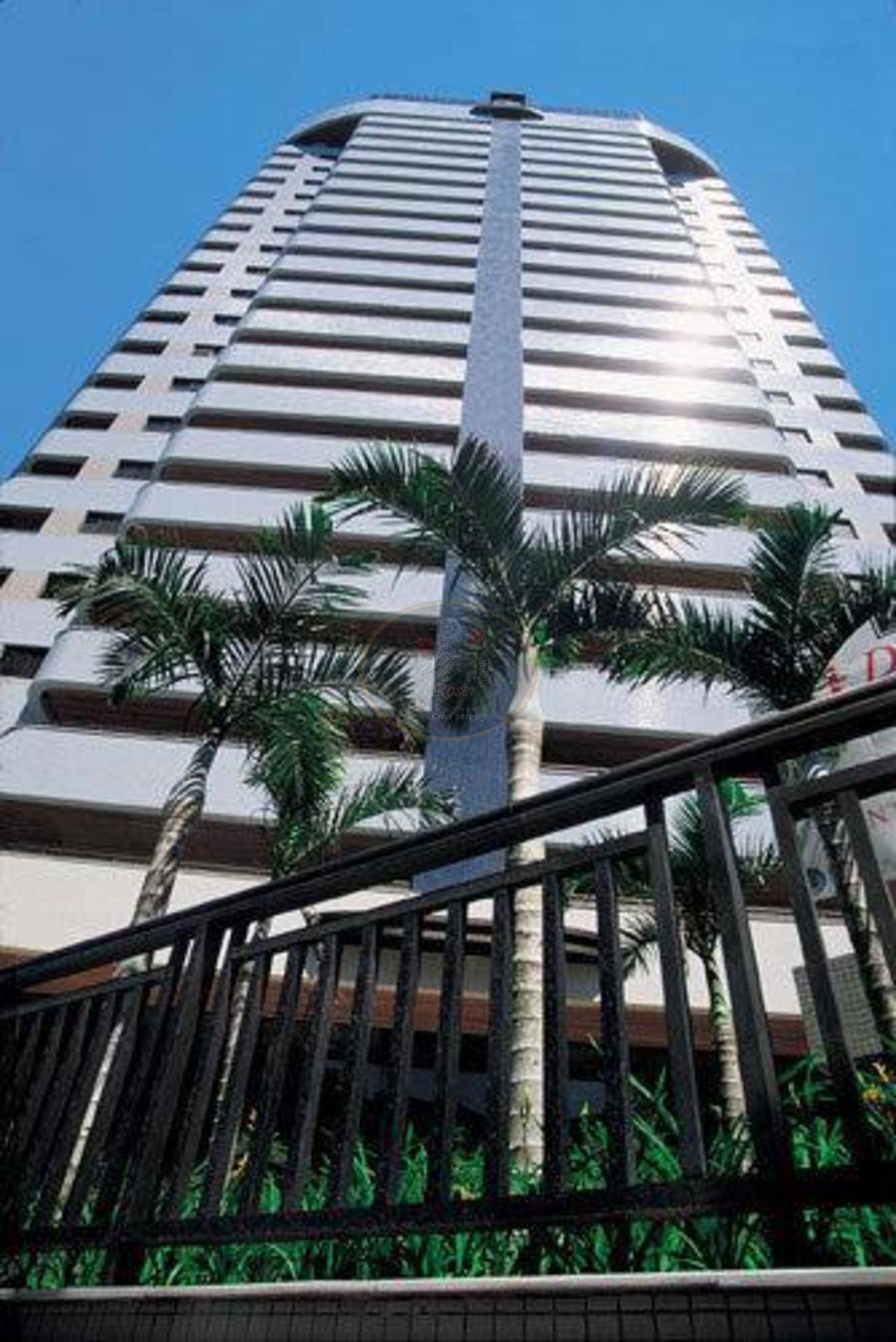 Condomínio Grand Bay