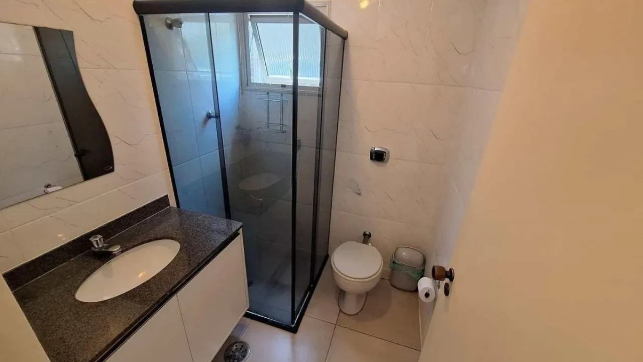 Imagem Apartamento com 2 Quartos à Venda, 70 m² em Enseada - Guarujá