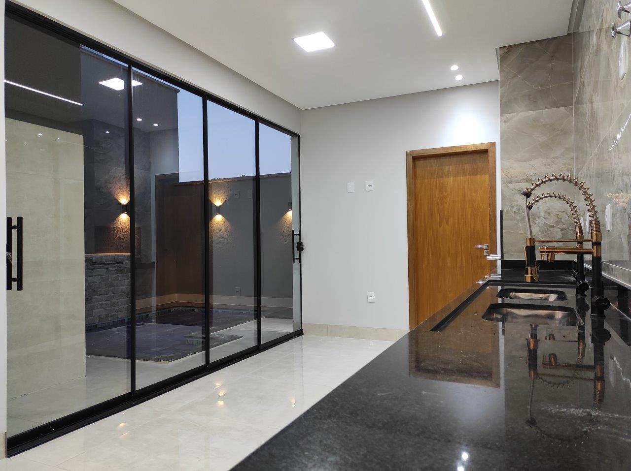 Imagem Casa com 3 Quartos à Venda, 153 m²em Jardim Atlântico - Goiânia