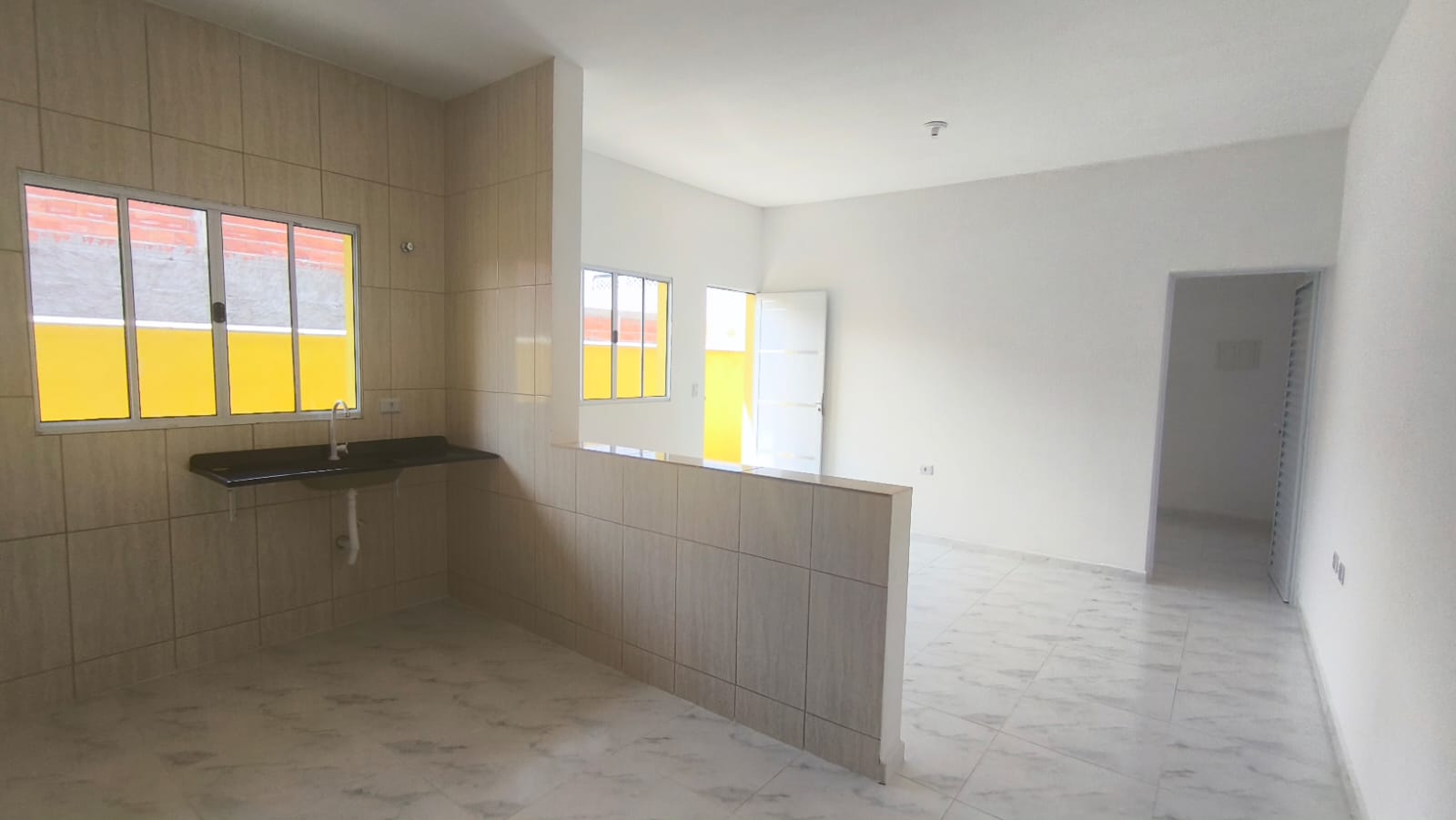 Imagem Casa com 2 Quartos à Venda, 52 m²em Balneário Califórnia - Itanhaém