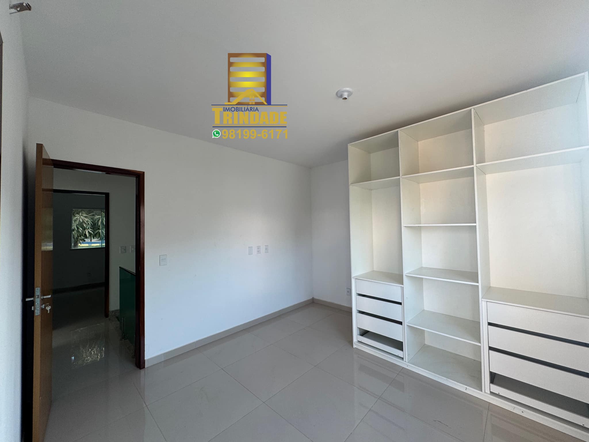 Imagem Casa de Condomínio com 3 Quartos à Venda, 200 m² em Alto do Calhau - São Luís