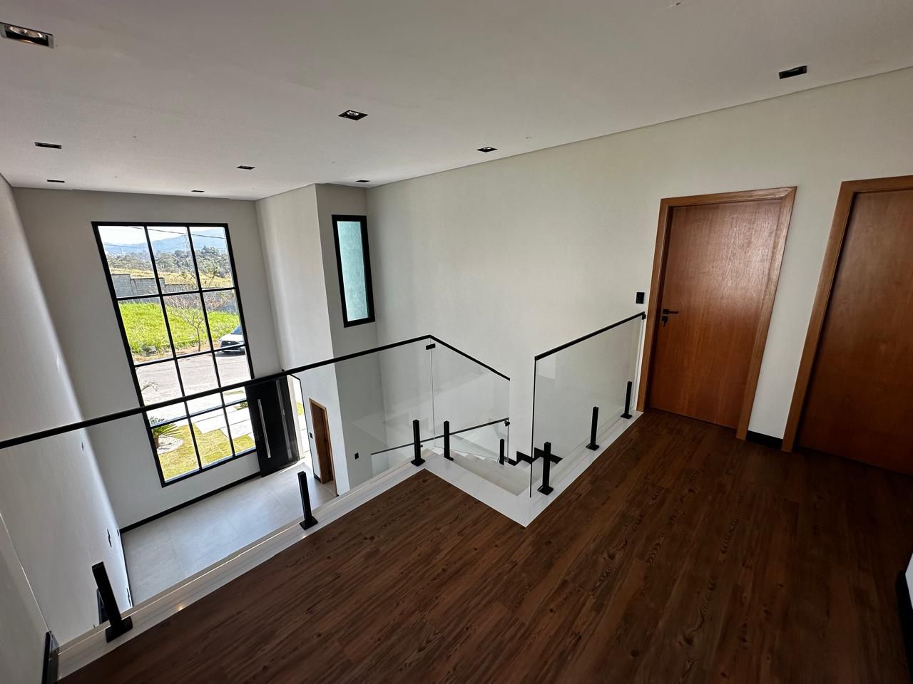 Foto do imóvel: Casa de Condomínio com 4 Quartos à Venda, 234 m²em Cézar de Souza - Mogi das Cruzes