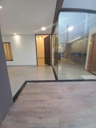 Casa com 3 Quartos à Venda, 250 m² em Centro - Barreiras