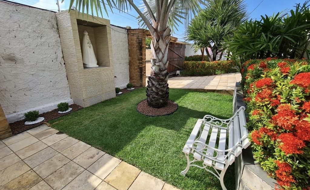 Imagem Casa com 5 Quartos à Venda, 350 m² em Barra de Santo Antônio  - Barra de Santo Antônio