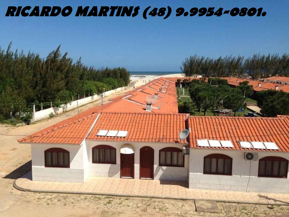 Imagem Casa de Condomínio com 2 Quartos à Venda, 36 m² em Barra do Camach - Jaguaruna