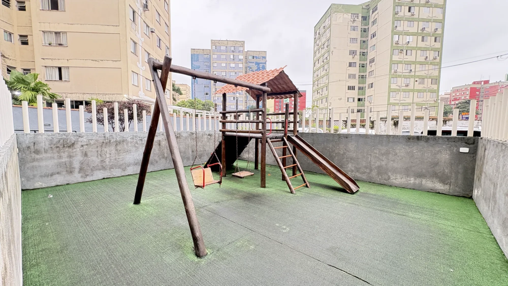 Imagem Apartamento com 2 Quartos à Venda ou Locação, 58 metros em Saboó - Santos