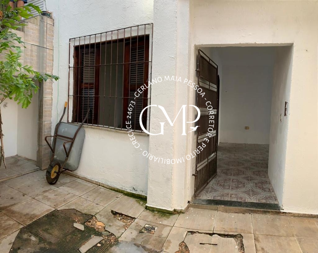 Imagem Casa com 5 Quartos à Venda, 360 m²em Monte Castelo - Fortaleza