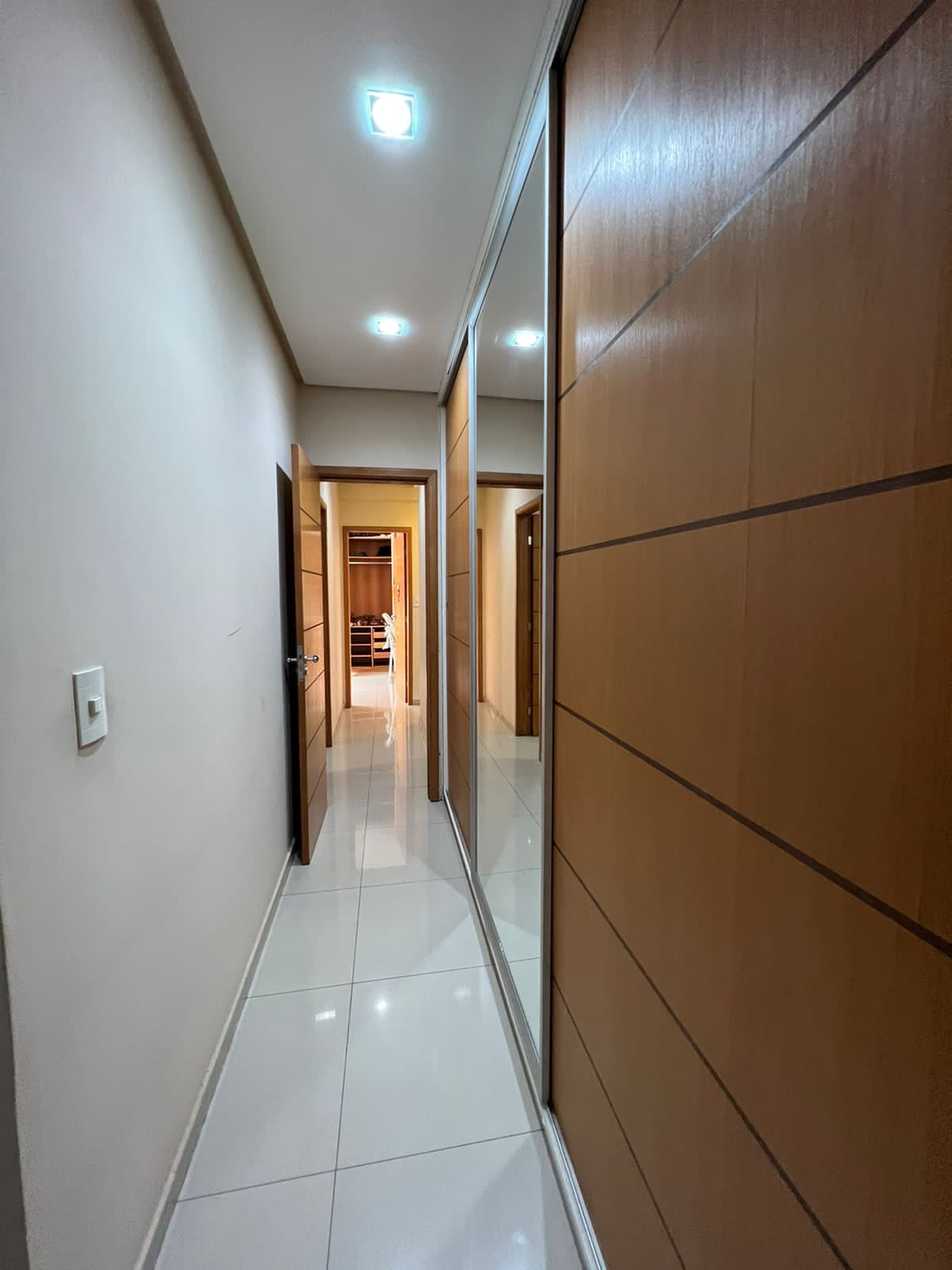 Imagem Apartamento com 3 Quartos à Venda, 240 m²em Nazaré - Belém