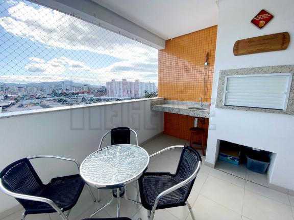 Imagem Apartamento com 3 Quartos à Venda, 93 m² em Barreiros - São José